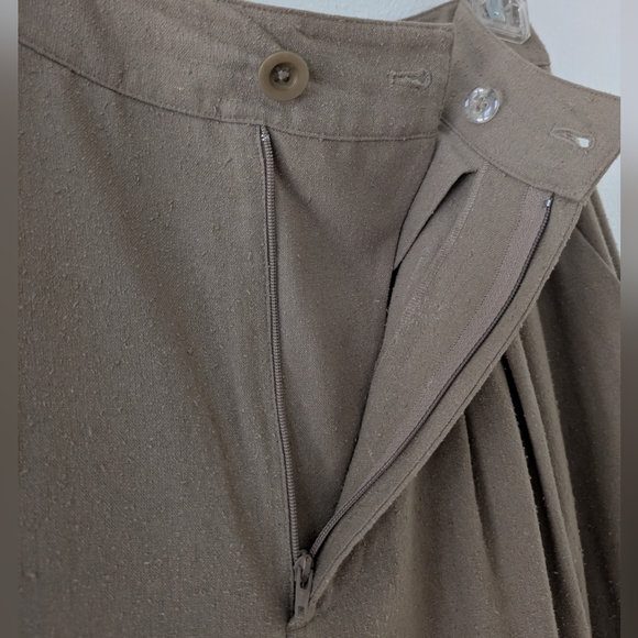 Jenni Kayne Relaxed Trouser in Hazel | 4 - Picture 7 of 10